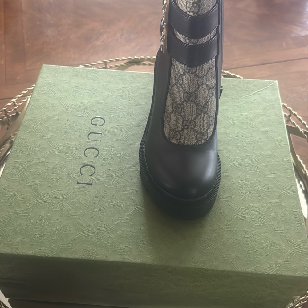Gucci Black Women's Shoes